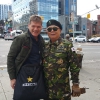 In Union St, nel Queens, con il Colonnello dell'Esercito Sudcoreano Kim